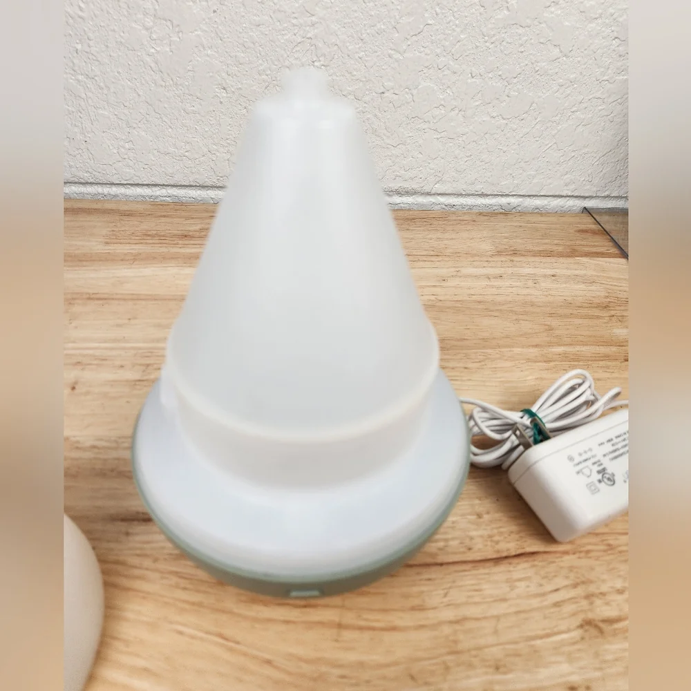 YOUNG LIVING DEWDROP Uktrasonic Diffuser Essential Oils /Diffuser PY007